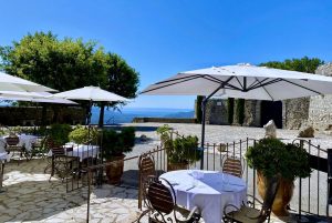 L’Auberge du Vieux Chateau – Cabris, Provence